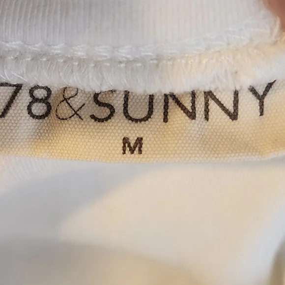 78 & Sunny White Crew Neck Sweatshirt Size Medium - Picture 6 of 7